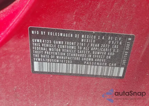 2019 Volkswagen Jetta 1.4T Sel z USA, uszkodzony, nr VIN 3VWE57BU5KM107283